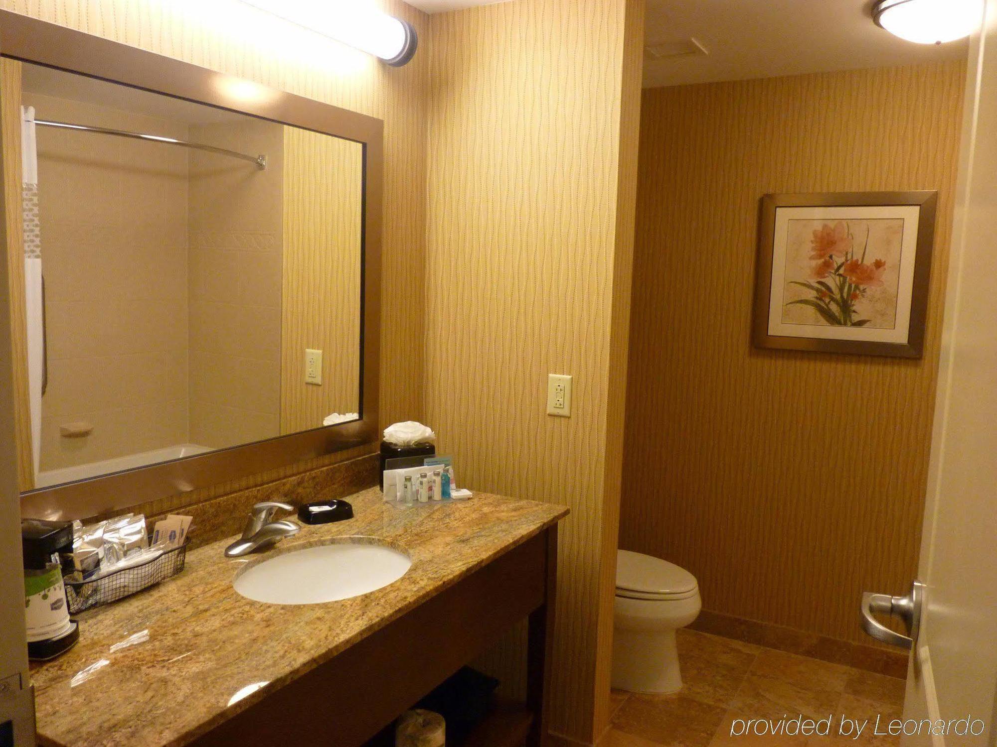 Hampton Inn Owings Mills Bagian luar foto